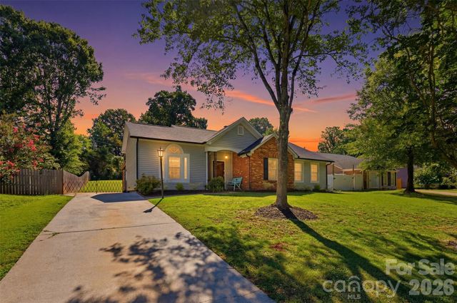 14848 Rothwell Drive, Mint Hill, NC 28227
