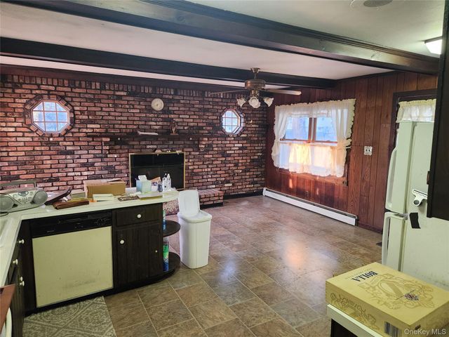 77 Nims Avenue, West Babylon, NY 11704