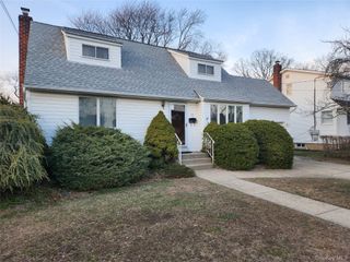 77 Nims Avenue, West Babylon, NY 11704