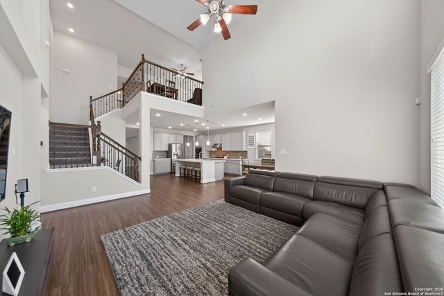 2330 Olive, San Antonio, TX 78259