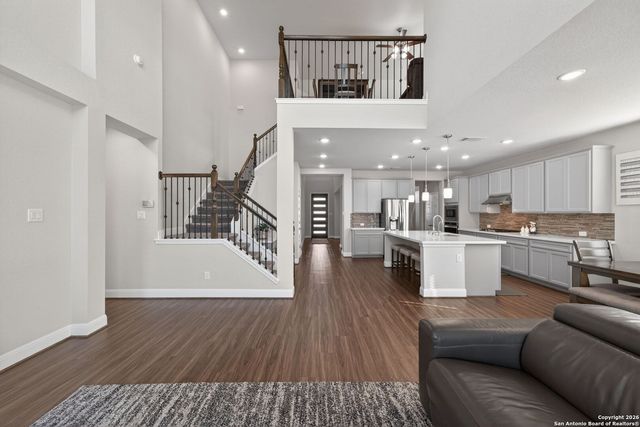 2330 Olive, San Antonio, TX 78259