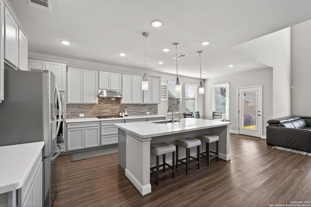 2330 Olive, San Antonio, TX 78259