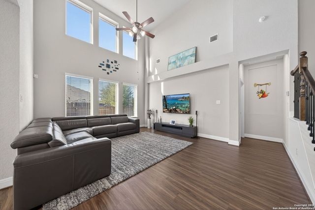 2330 Olive, San Antonio, TX 78259