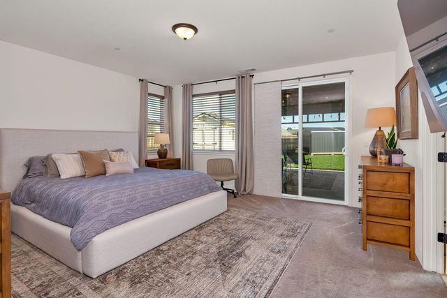 1201 Gypsum Dr, Los Banos, CA 93635