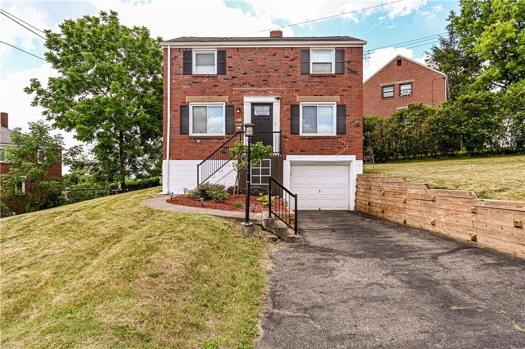 3773 Rural Ct, Churchill Boro, PA 15221