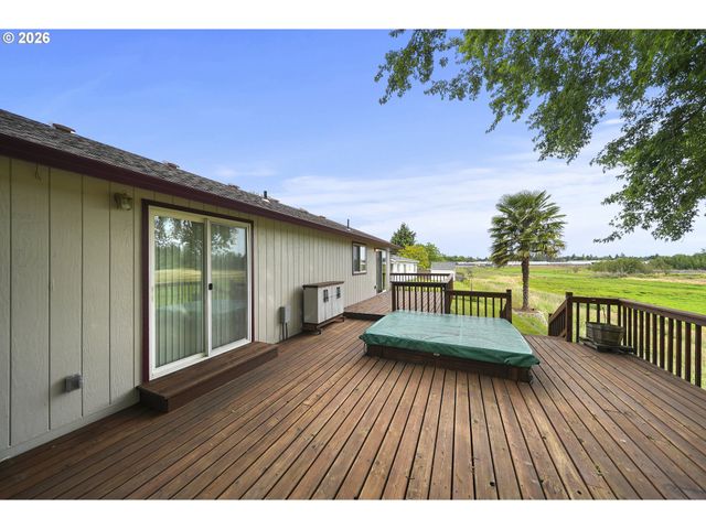 1399 Se DUKE Dr, Hillsboro, OR 97123