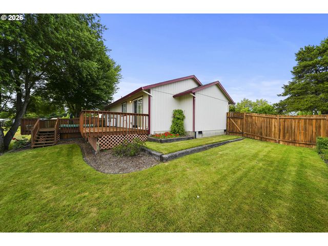 1399 Se DUKE Dr, Hillsboro, OR 97123