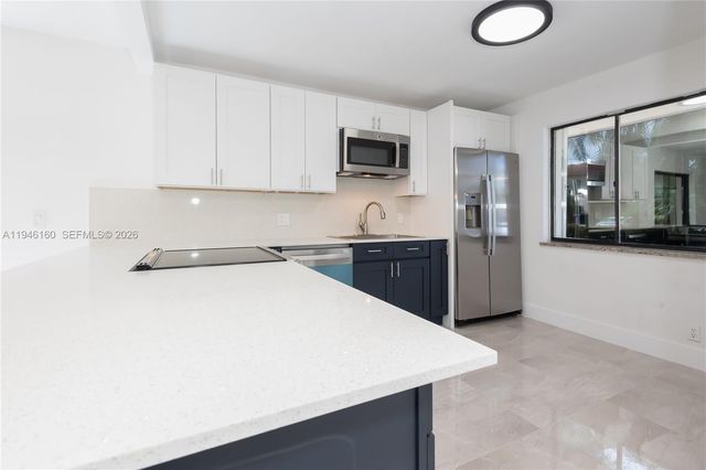 16461 Blatt Boulevard 104, Weston, FL 33326