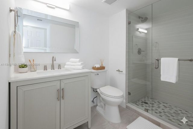 16461 Blatt Boulevard 104, Weston, FL 33326