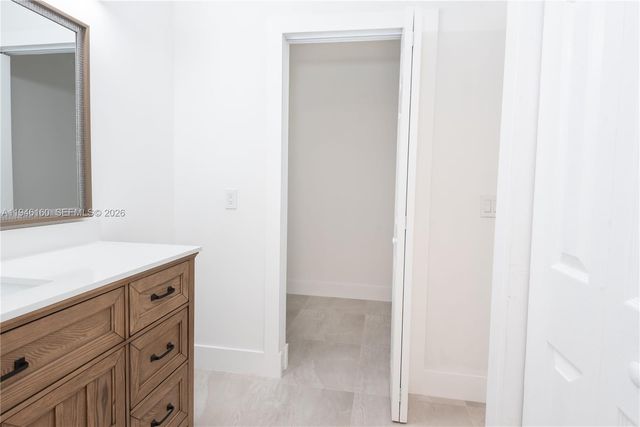 16461 Blatt Boulevard 104, Weston, FL 33326