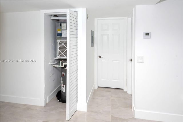16461 Blatt Boulevard 104, Weston, FL 33326