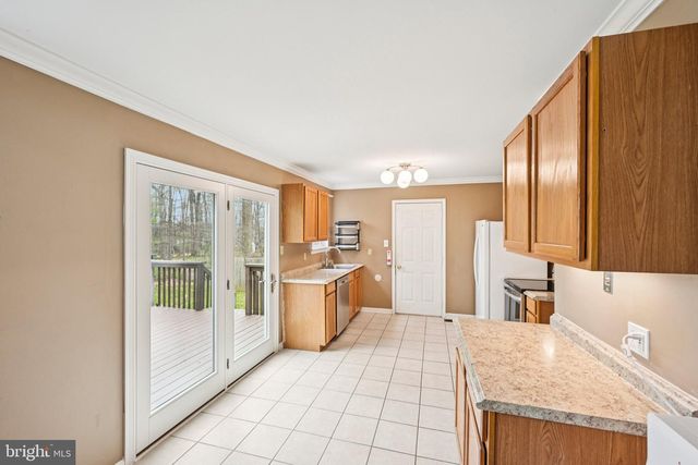 106 DEBBIE DR, Coatesville, PA 19320