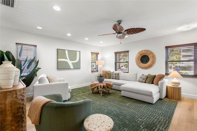 508 COLUMBIA DRIVE, Tampa, FL 33606