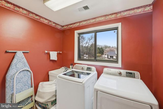 3413 ENGLEMEADE RD, Pikesville, MD 21208