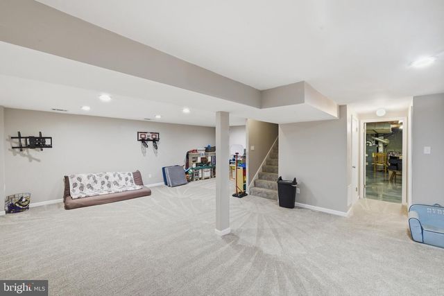 3413 ENGLEMEADE RD, Pikesville, MD 21208