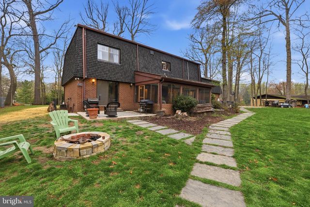 3413 ENGLEMEADE RD, Pikesville, MD 21208