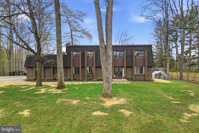 3413 ENGLEMEADE RD, Pikesville, MD 21208