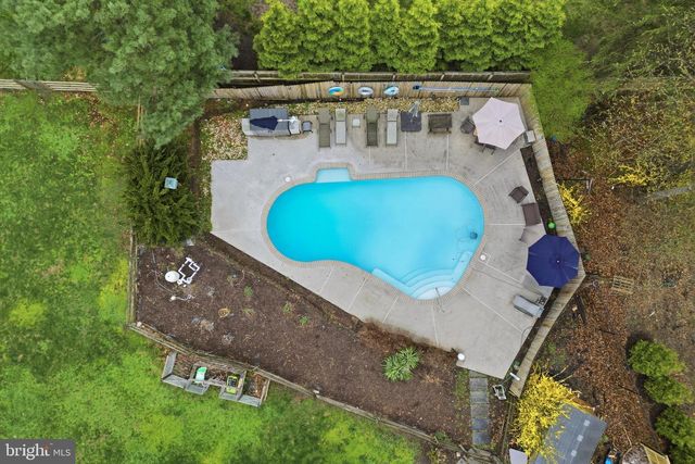 3413 ENGLEMEADE RD, Pikesville, MD 21208
