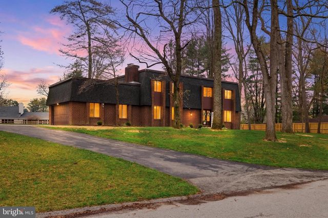 3413 ENGLEMEADE RD, Pikesville, MD 21208
