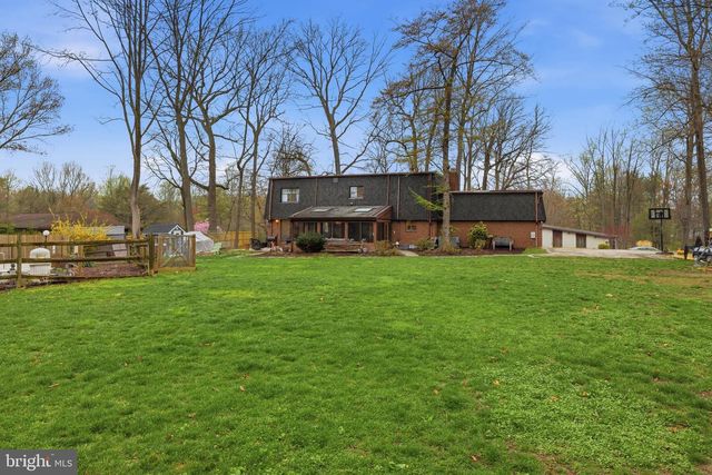 3413 ENGLEMEADE RD, Pikesville, MD 21208