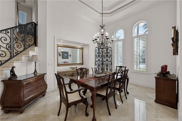 447 Egret AVE, Naples, FL 34108