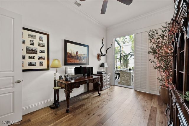 447 Egret AVE, Naples, FL 34108