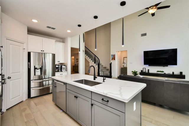 8922 Stanley Oak Drive, Missouri City, TX 77459