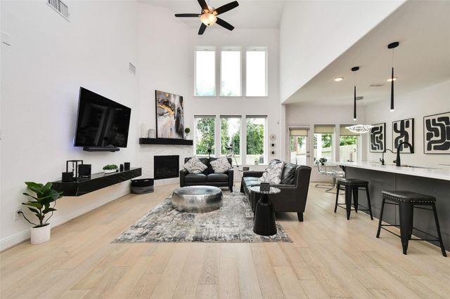 8922 Stanley Oak Drive, Missouri City, TX 77459