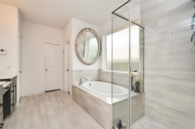 8922 Stanley Oak Drive, Missouri City, TX 77459