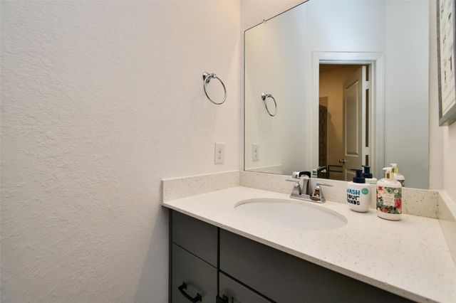 8922 Stanley Oak Drive, Missouri City, TX 77459