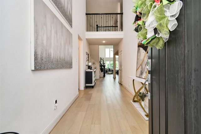 8922 Stanley Oak Drive, Missouri City, TX 77459