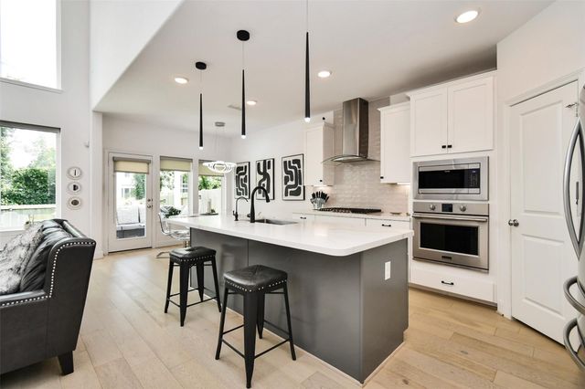 8922 Stanley Oak Drive, Missouri City, TX 77459