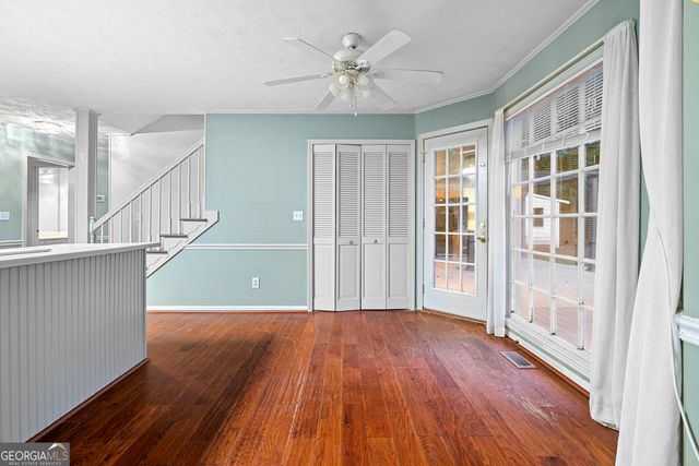 1975 Vintage Drive, Snellville, GA 30078