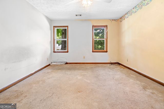 1975 Vintage Drive, Snellville, GA 30078