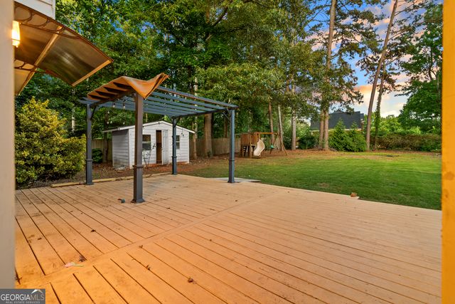 1975 Vintage Drive, Snellville, GA 30078