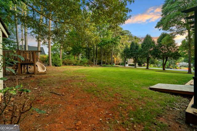 1975 Vintage Drive, Snellville, GA 30078