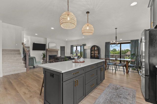 1162 CLEGGS LANE, Hortonville, WI 54944