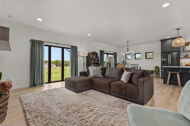 1162 CLEGGS LANE, Hortonville, WI 54944