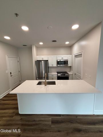 60 Weibel Avenue 1EL102, Saratoga Springs, NY 12866