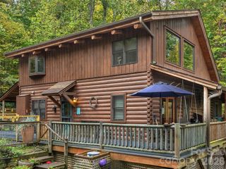 102 Carriage Drive, Fairview, NC 28730