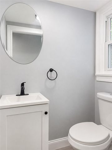 95 Ames Street, Pawtucket, RI 02861