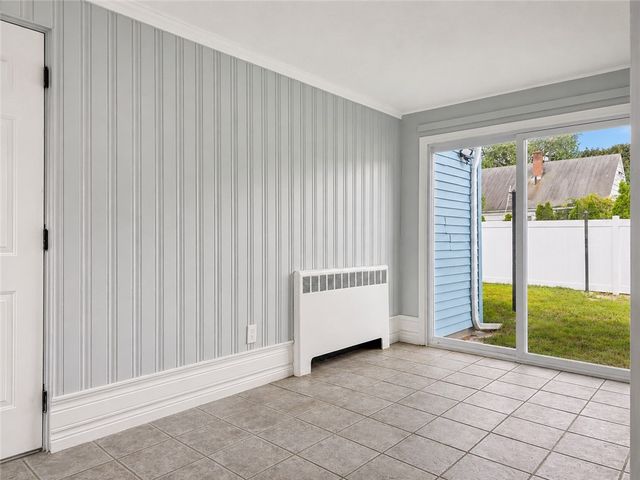 95 Ames Street, Pawtucket, RI 02861