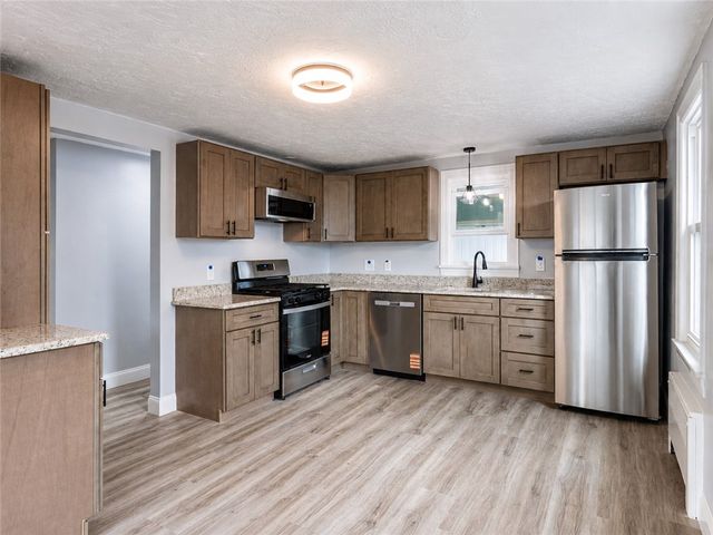 95 Ames Street, Pawtucket, RI 02861