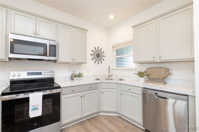 7877 Old Guild Rd, Chesterfield, VA 23237