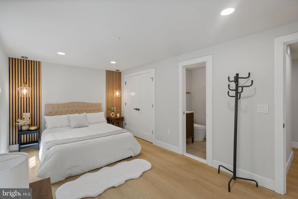 Image 20 of property listing at 1761 BRIGHTWELL CT, Waldorf, MD 20602