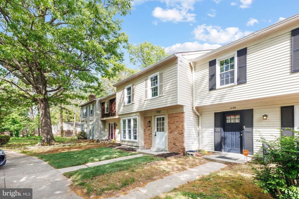 Image 3 of property listing at 1761 BRIGHTWELL CT, Waldorf, MD 20602