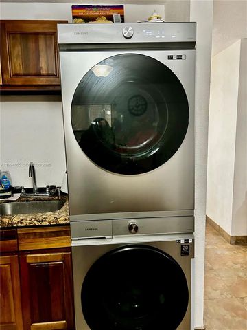 2918 Funston St 29B, Hollywood, FL 33020