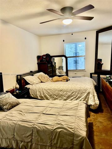 2918 Funston St 29B, Hollywood, FL 33020