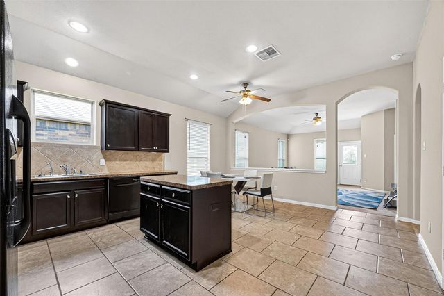 15515 Granite Mountain Trail, Houston, TX 77049