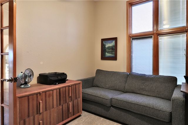 8985 Pikes Peak Road, Rogers, AR 72756